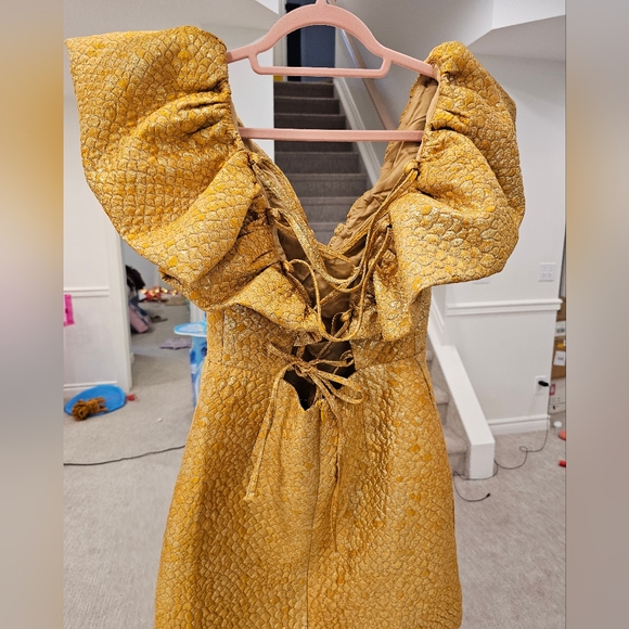 Eliya The Label Felicity Dress - Picture 6 of 7